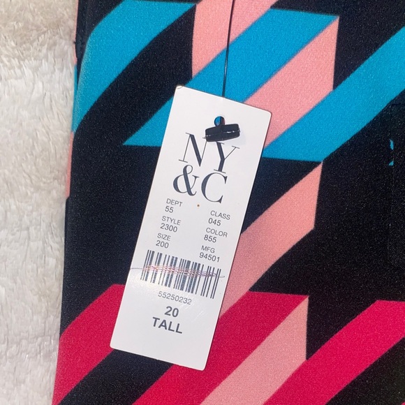 SZ 20 Tall New York & Company Black Multicolor Houndstooth Flare Pants - Picture 5 of 6